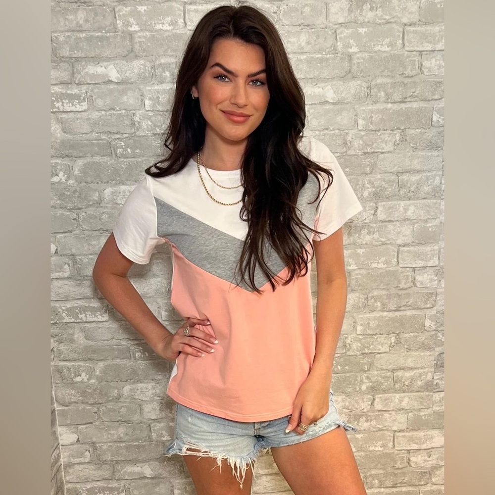 Nursing Queen Top